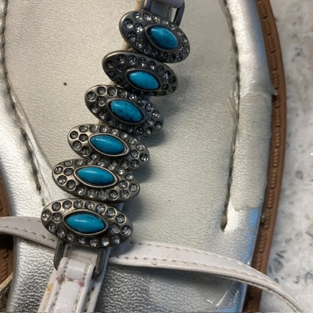 Women's Sandals 7.5 Silver Montego Bay with Turquoise Accents Flats